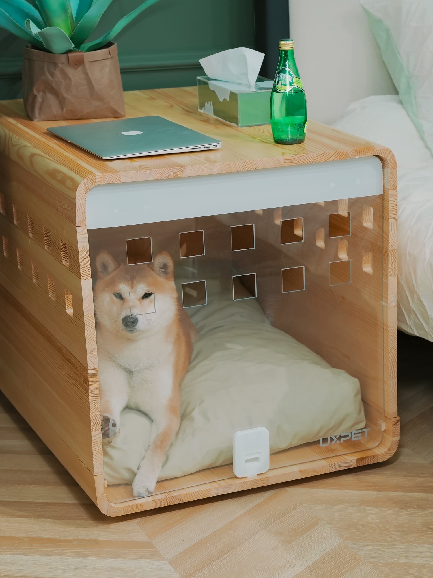 UXPET Multi-functional Wood Pet's House and Bedside Table.