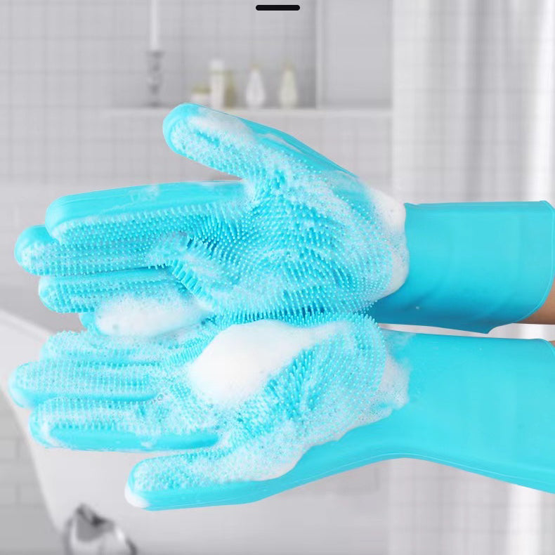 ITEEKE Dog Bathing Grooming Gloves with Gentle Silicone Tips